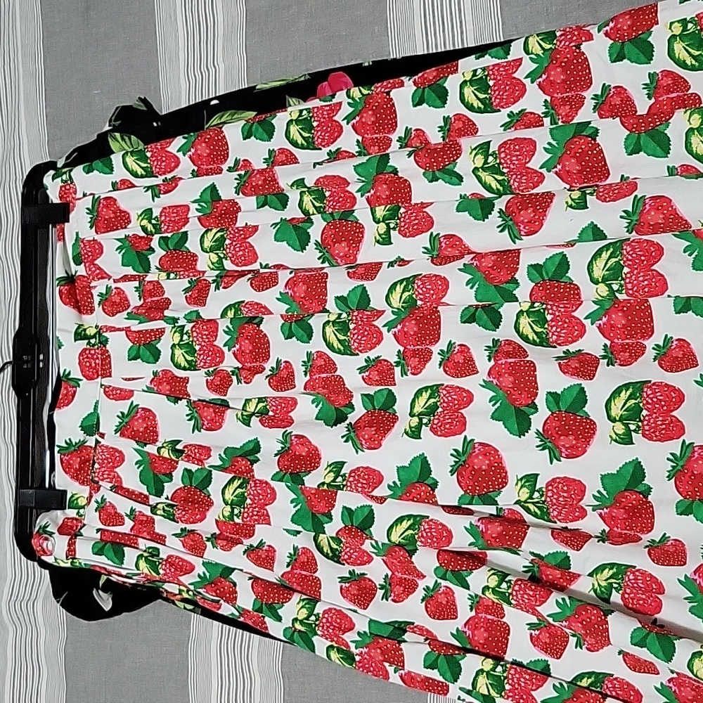 Grace Karin Strawberry & Raspberry Print Skirt Summer Picnic Novelty